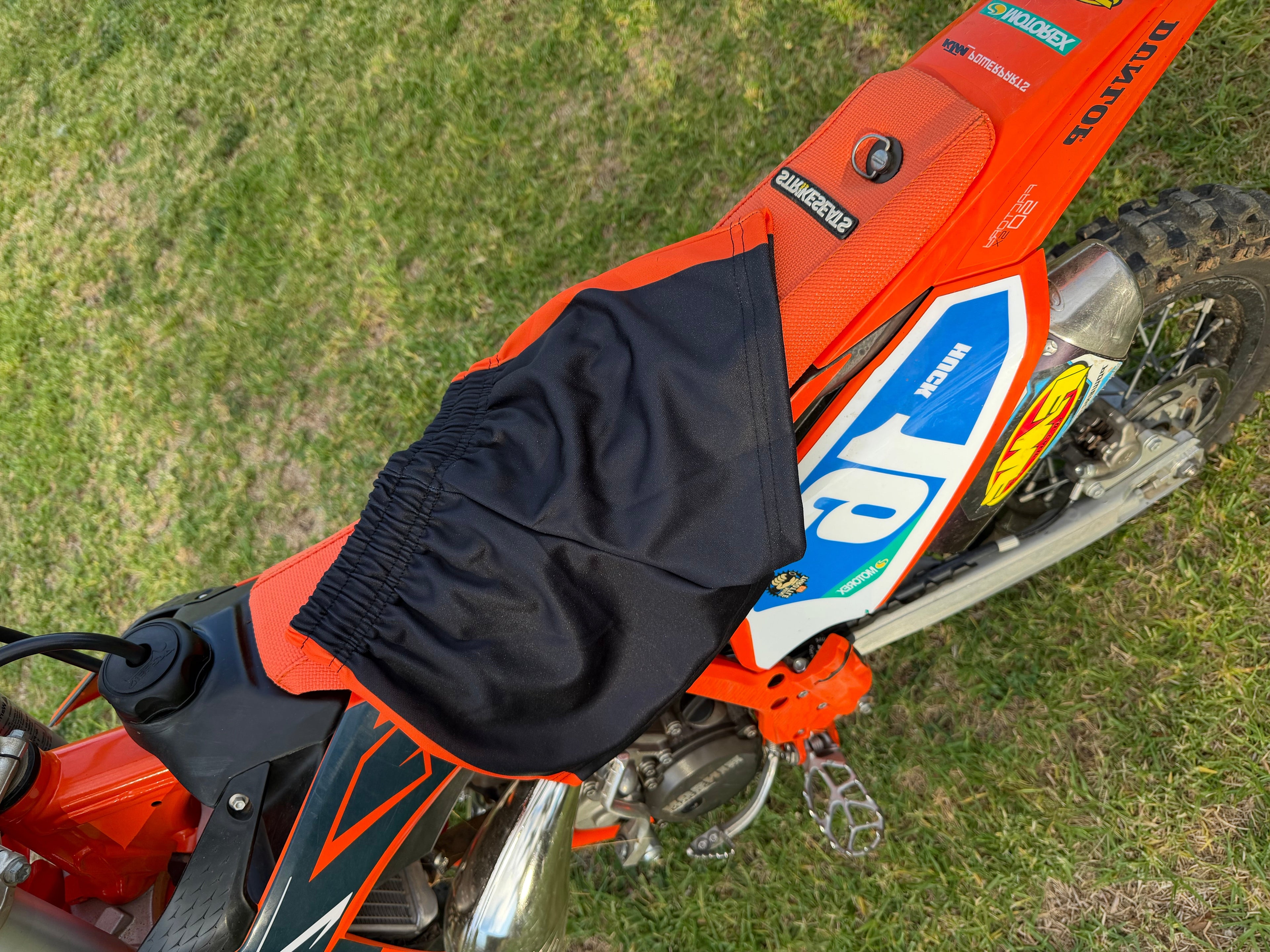 Throttle Crew Shorts